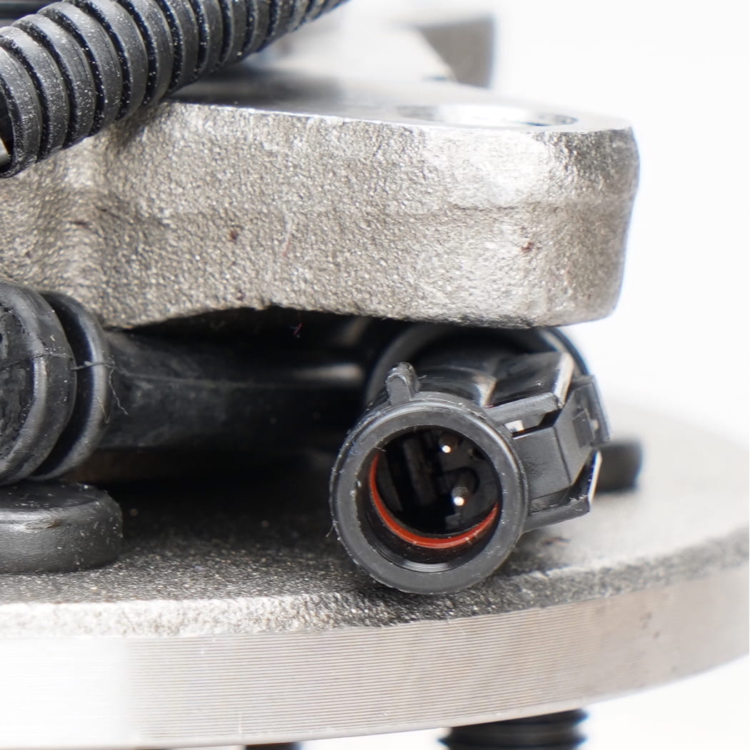 Hanhub 515046 ฮับล้อหน้าและชุดประกอบแบริ่งเข้ากันได้กับ F-150 F-150 Heritage แทนที่ SP550207 BR930455 4L3Z1104AB 4L342C530AC FW746 6-LUG