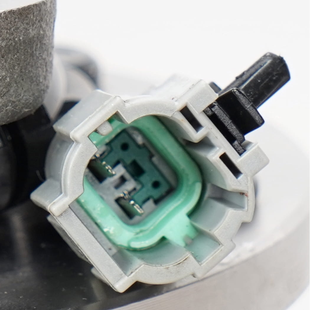 Hanhub 515125 ฮับล้อหน้าและชุดประกอบแบริ่งเข้ากันได้กับ QX56 Armada Titan แทนที่ BR930829 SP500703 40202-ZR00B 40202-ZR40A 40202-ZR40B 6-LUG